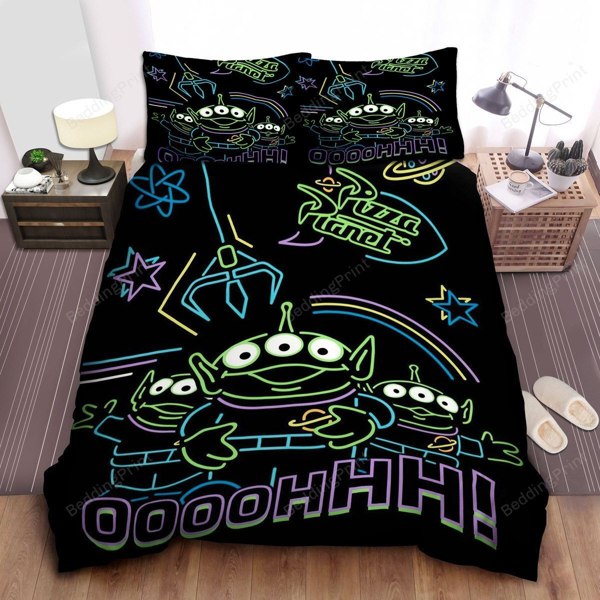 Walt Disney Toy Story Neon Squeeze Toy Aliens In Pizza Planet Bed Sheets Duvet Cover Bedding Sets